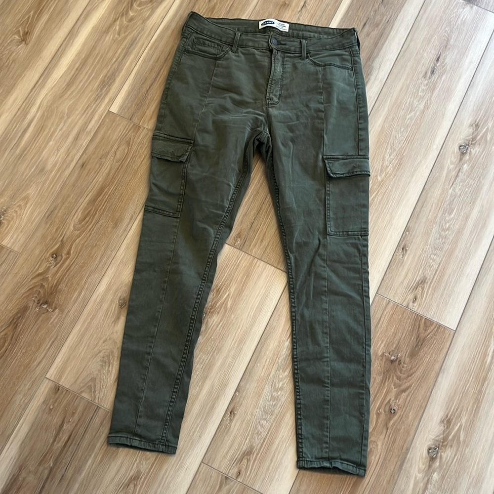 Cargo pants
